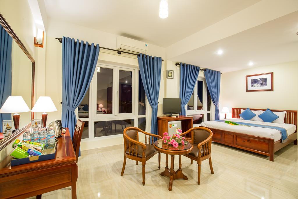 Prince Hotel Hoi An Exteriör bild